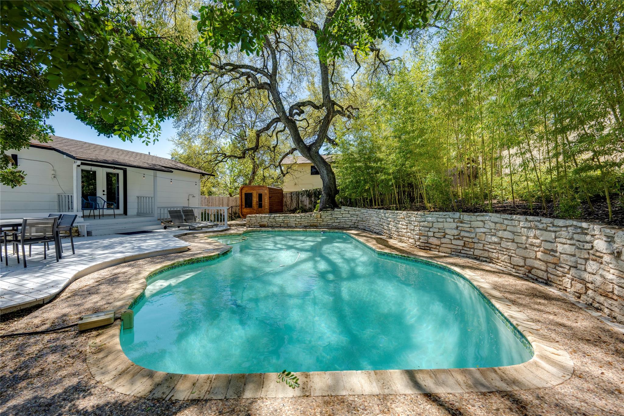 Single Family Residence