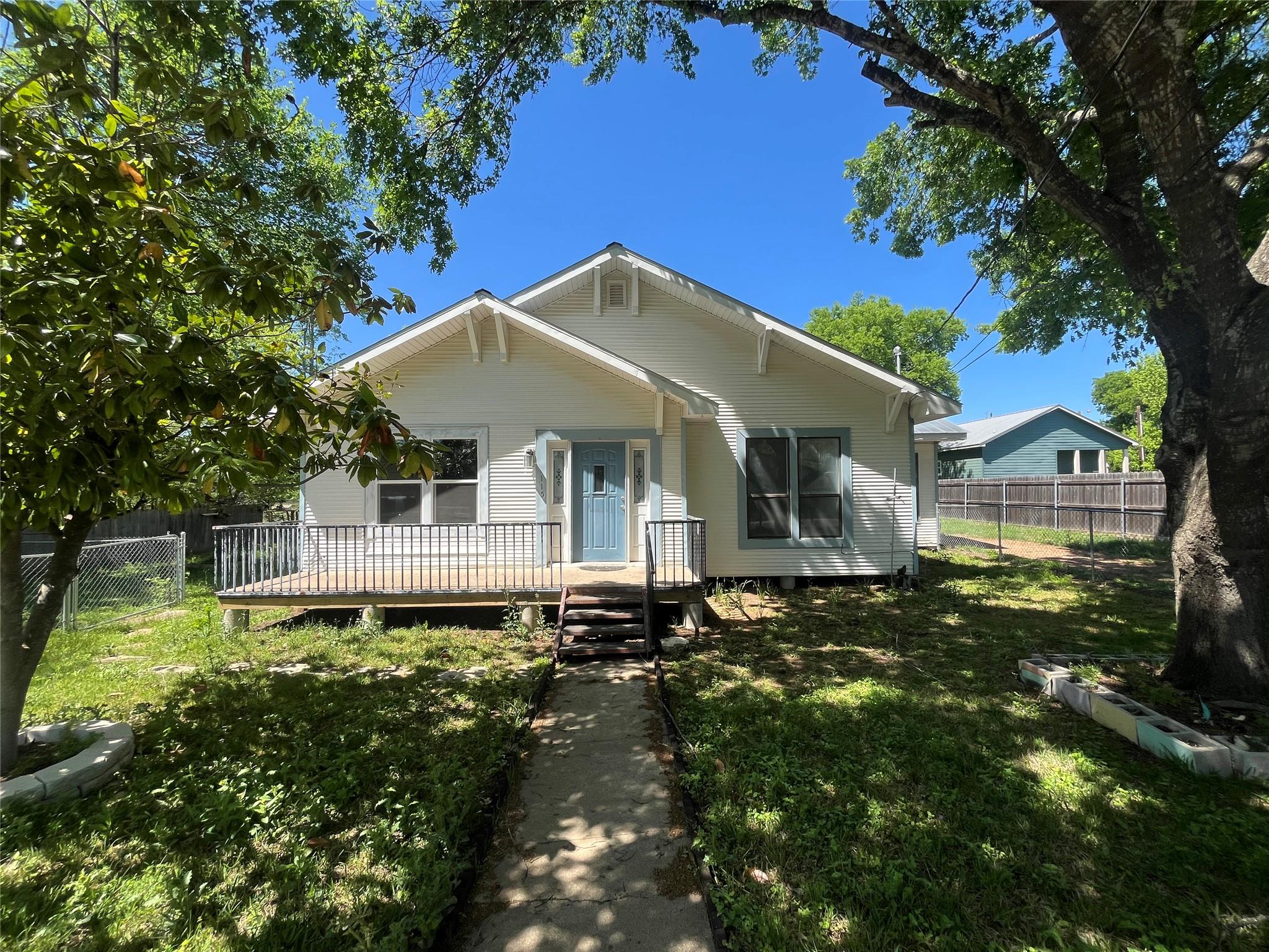 Single Family Residence