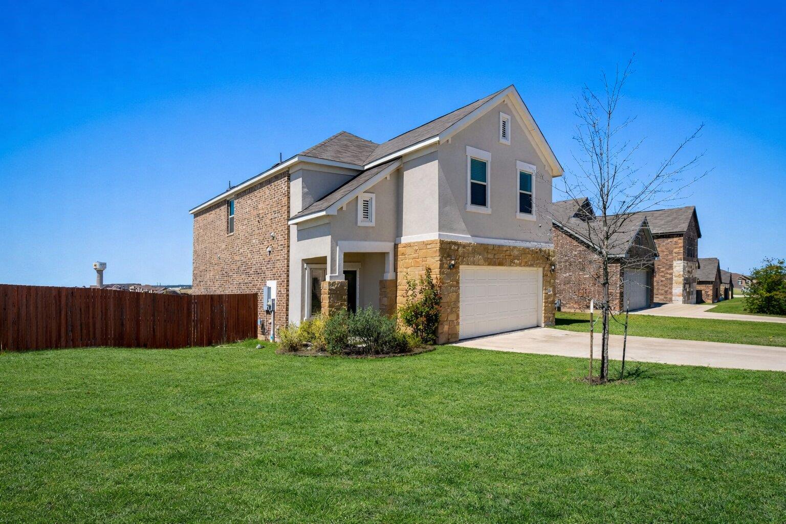 Single Family Residence