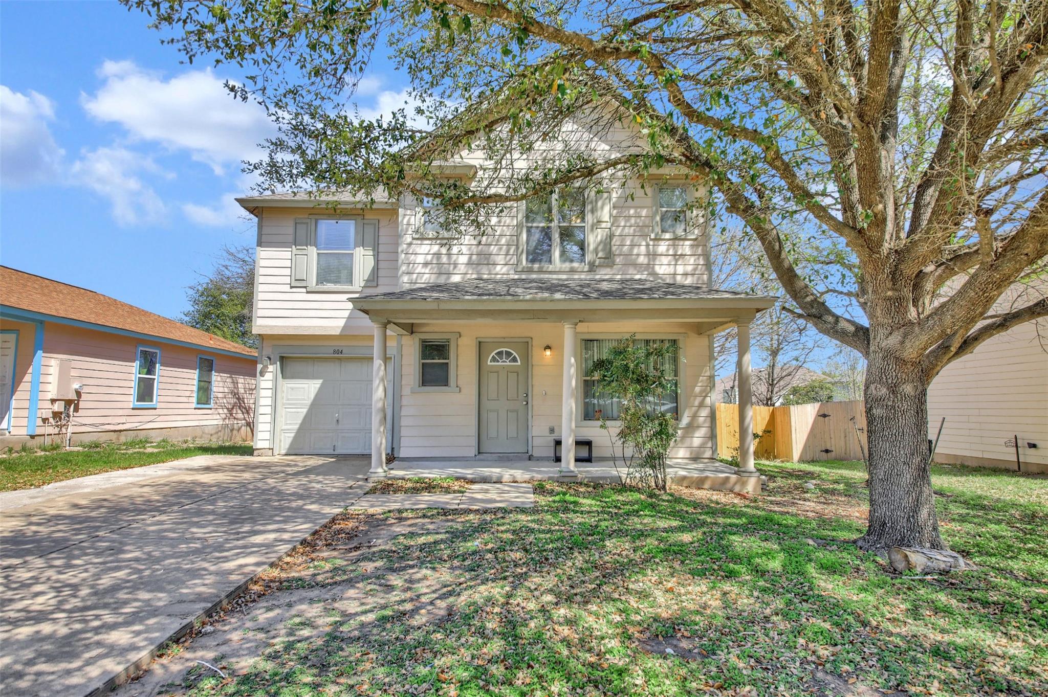 Single Family Residence