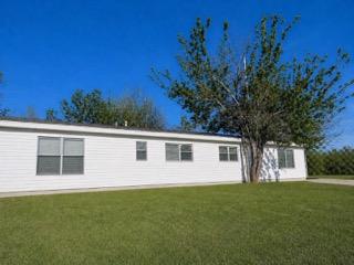 523 Lenora