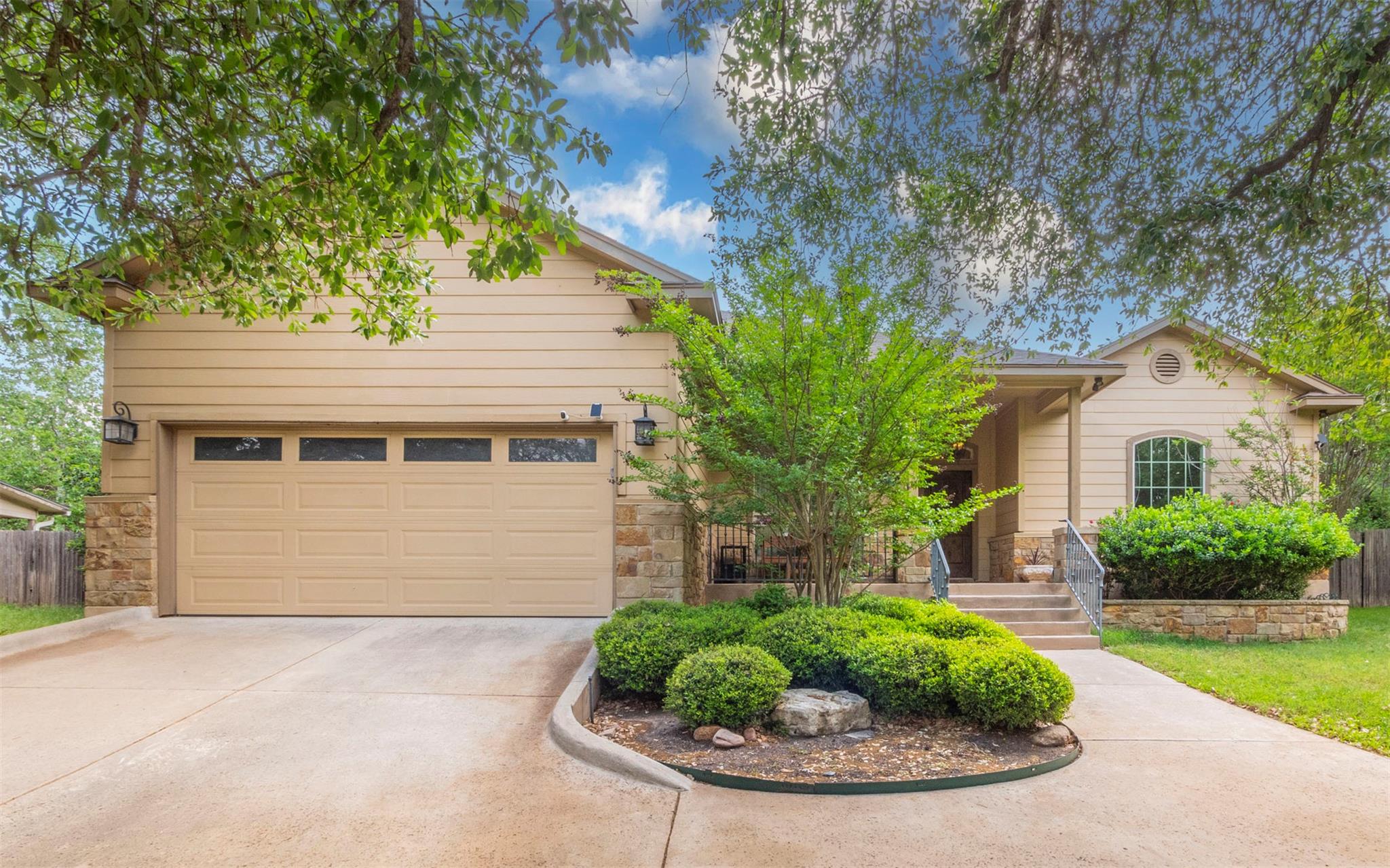 Single Family Residence