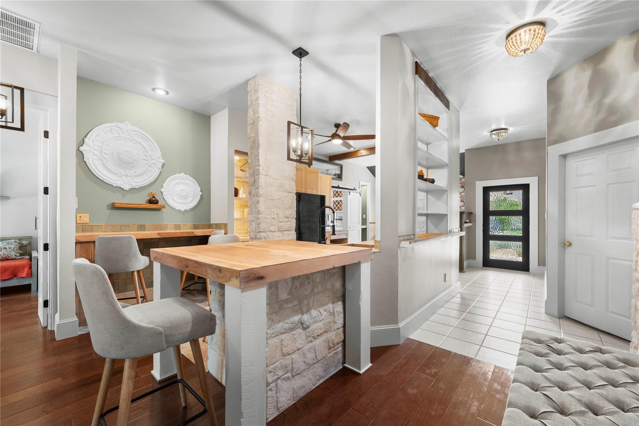 Single Family Residence