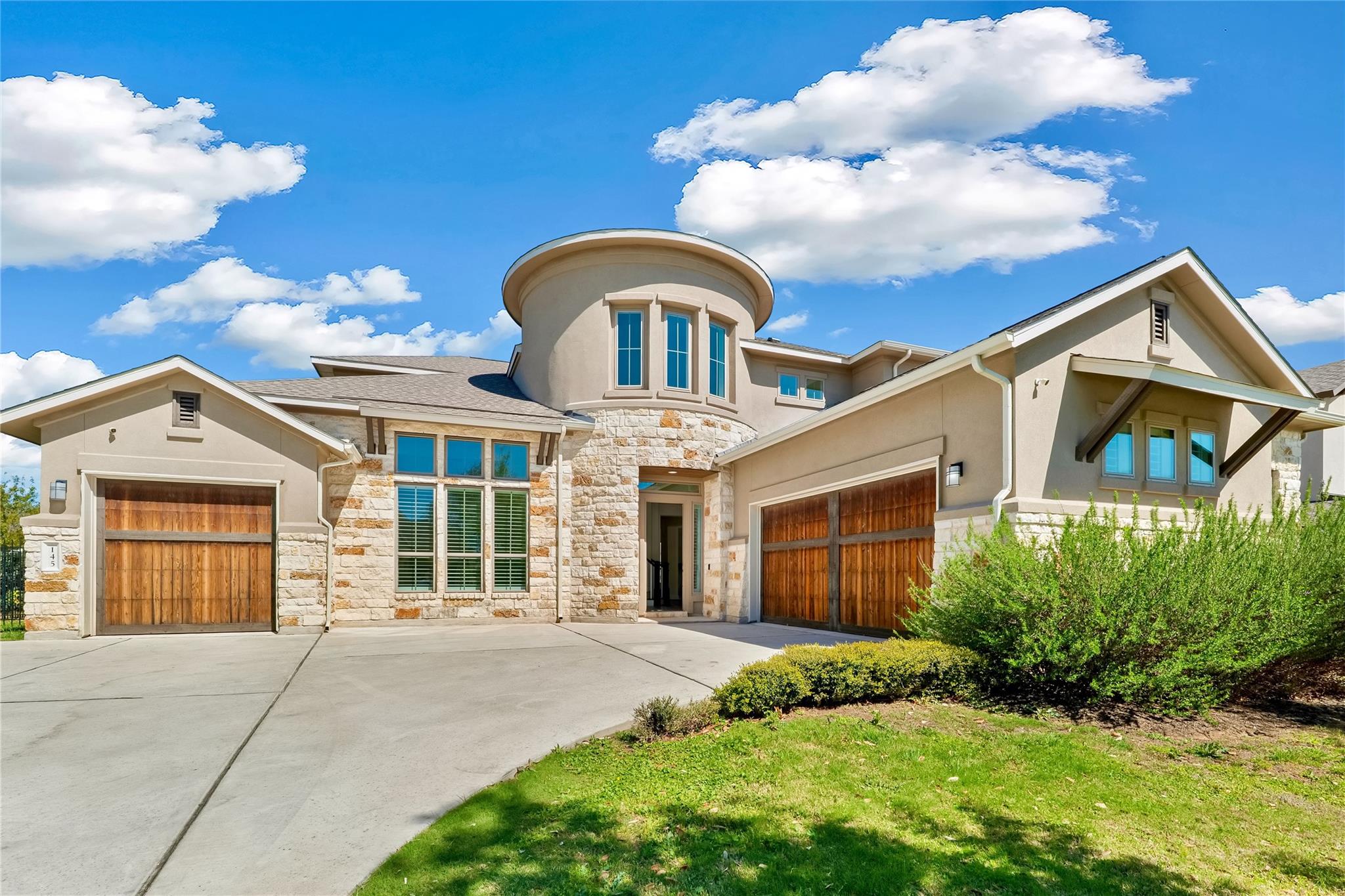 Single Family Residence