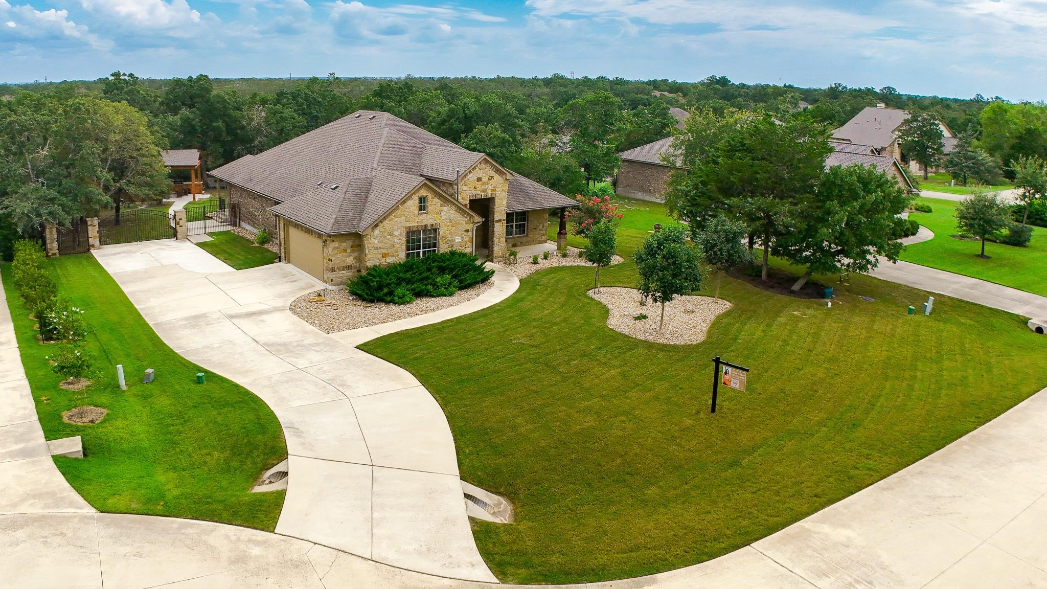 Single Family Residence