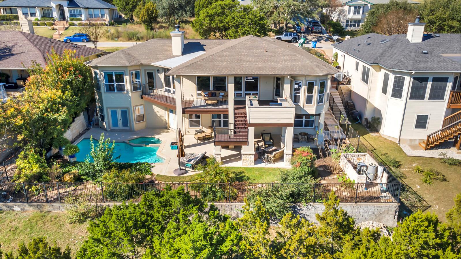 Single Family Residence