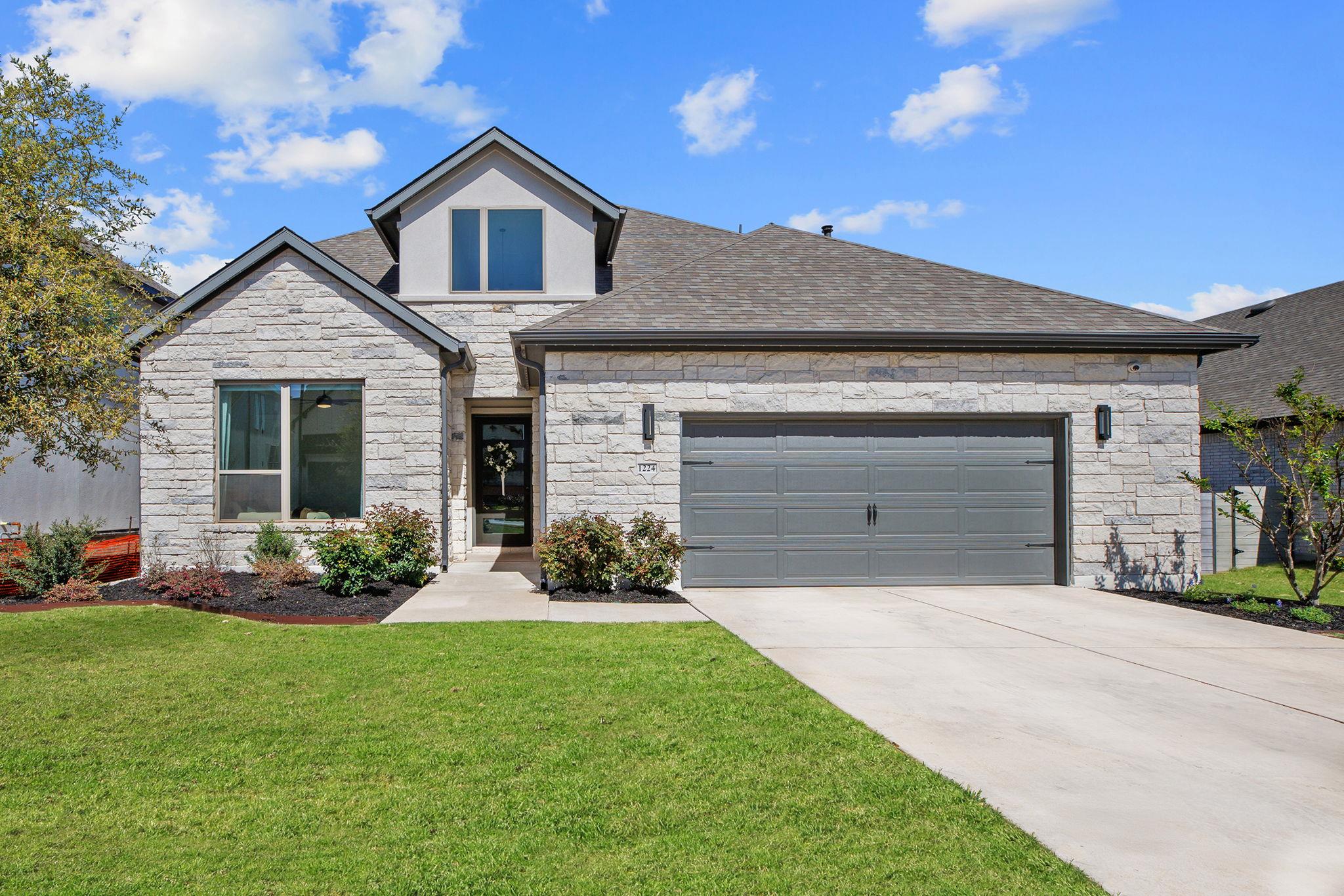 Single Family Residence