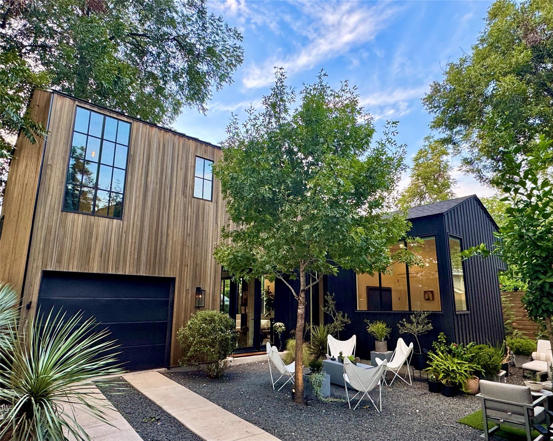 Single Family Residence