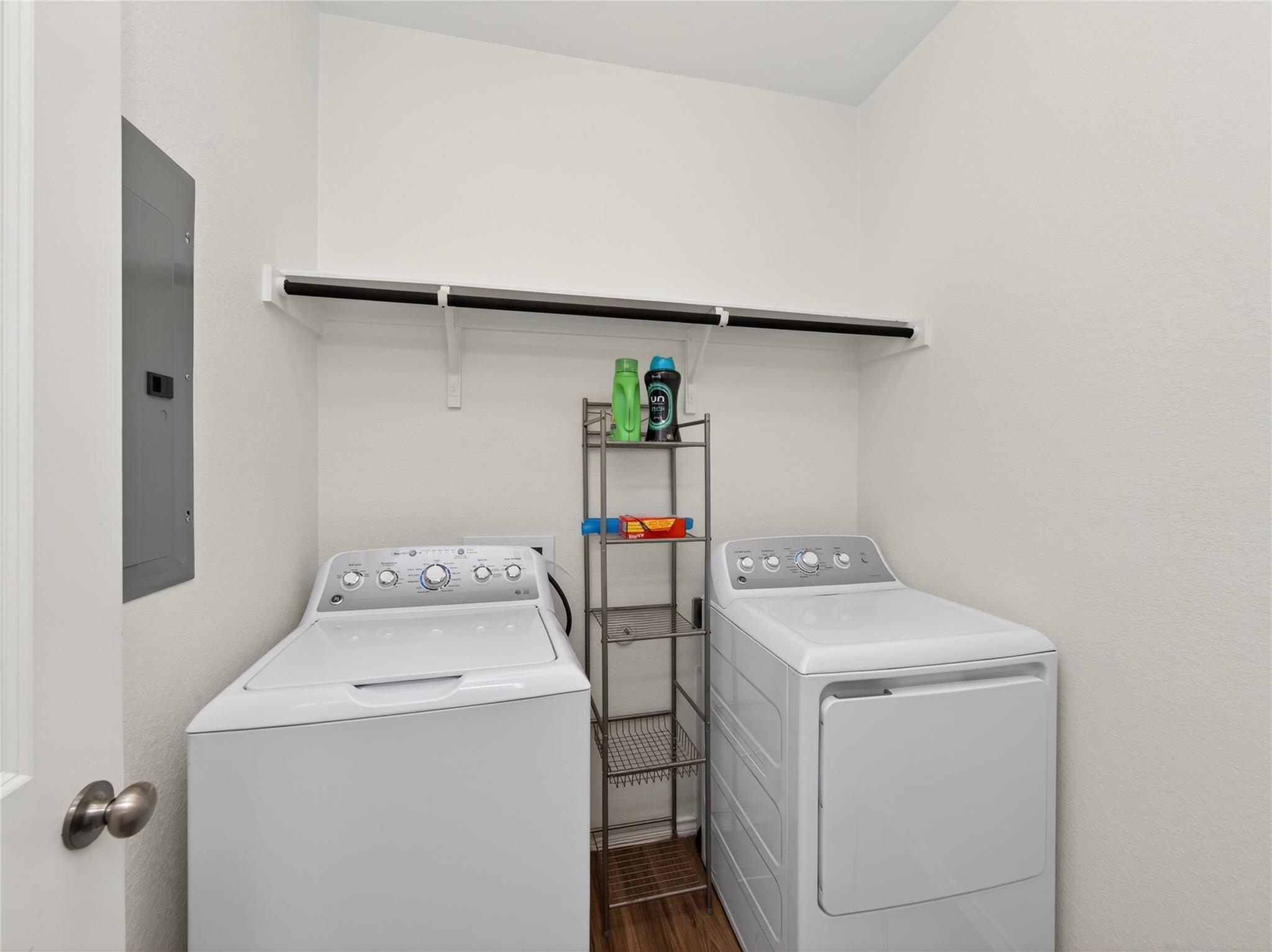 Photo 12