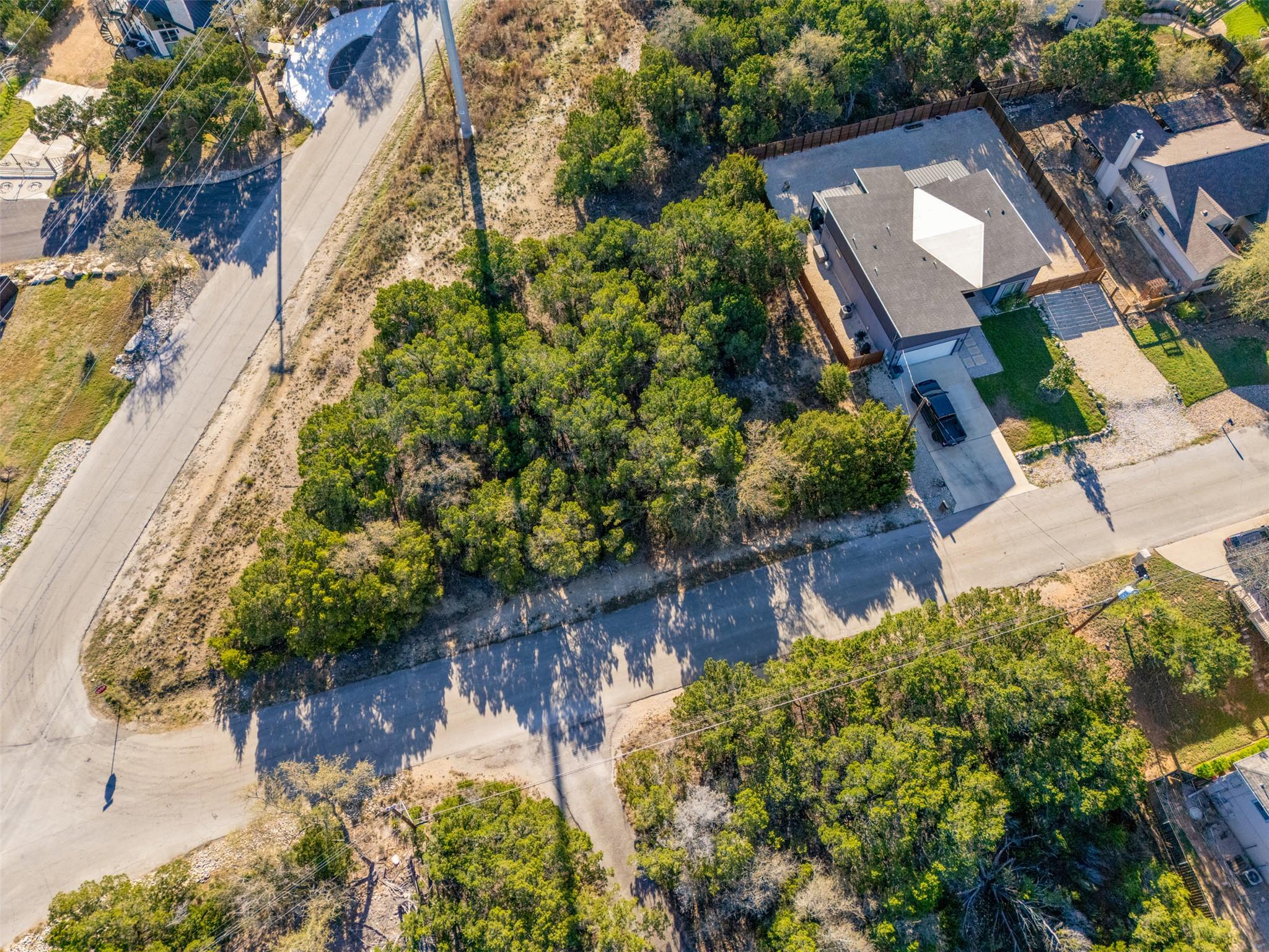 6711 & 6709 Avenida Ann