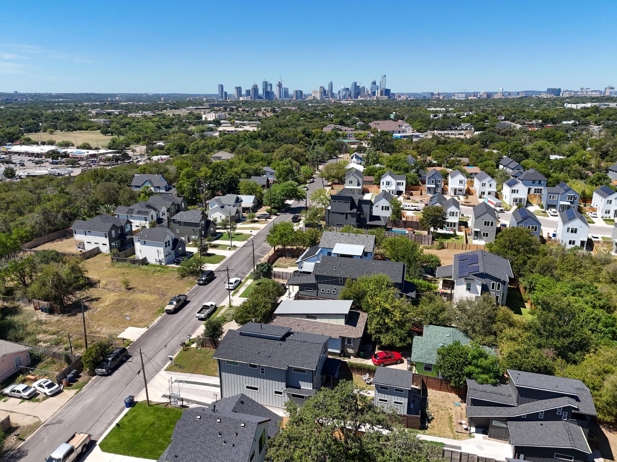 Photo 30