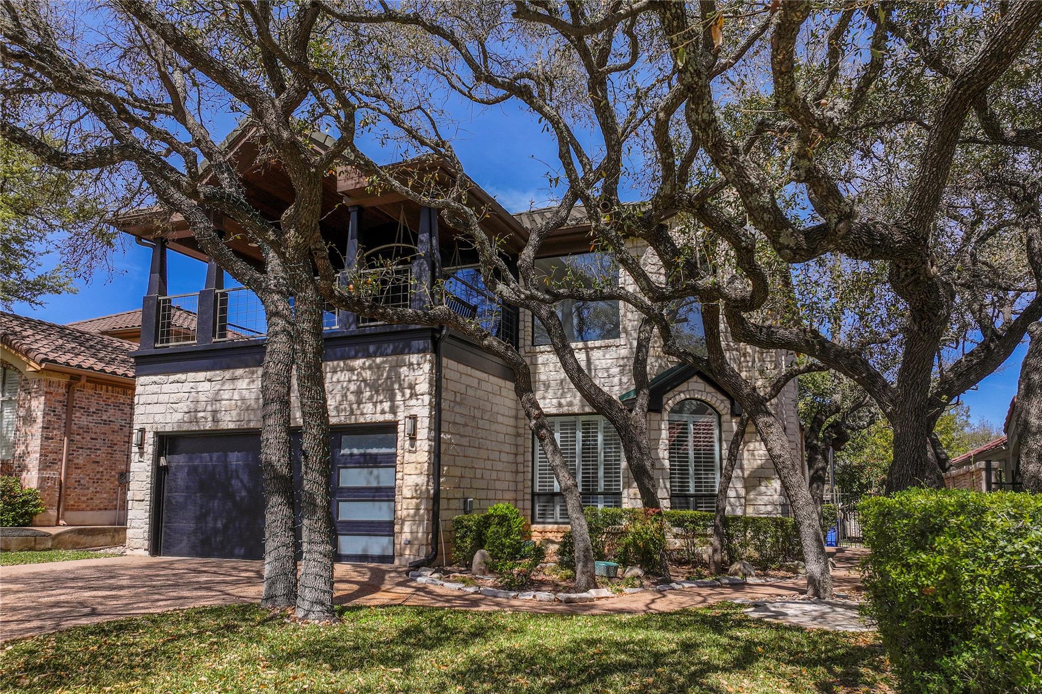 Single Family Residence