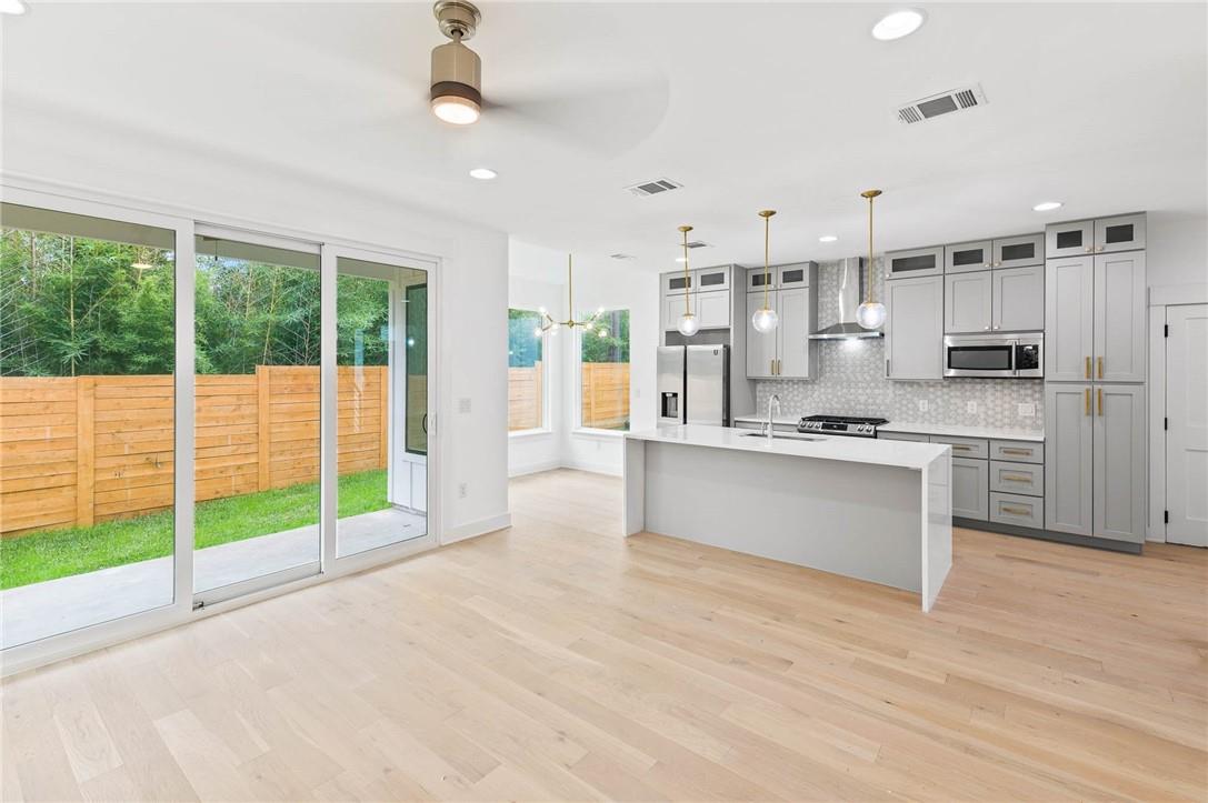 Single Family Residence