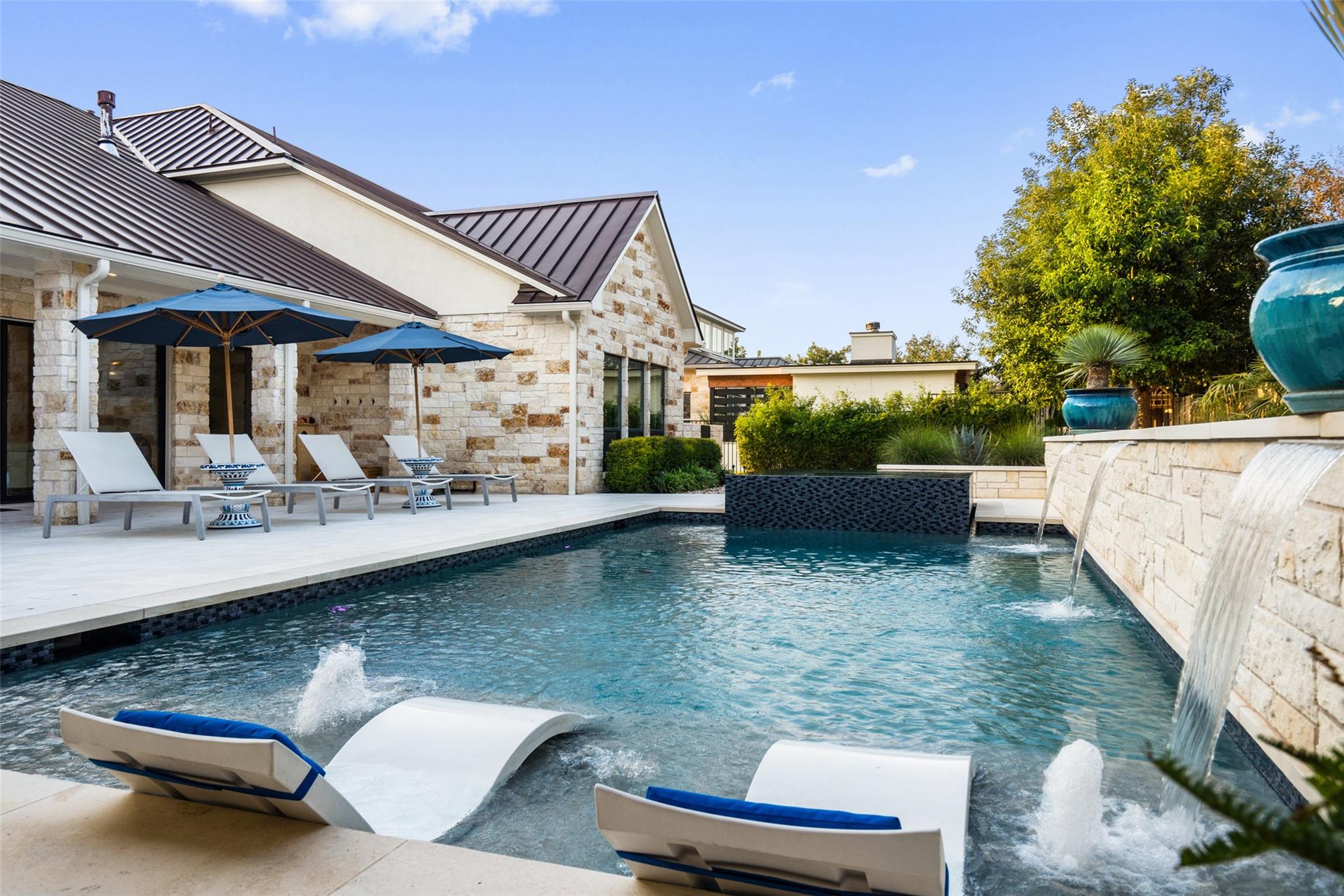 Single Family Residence