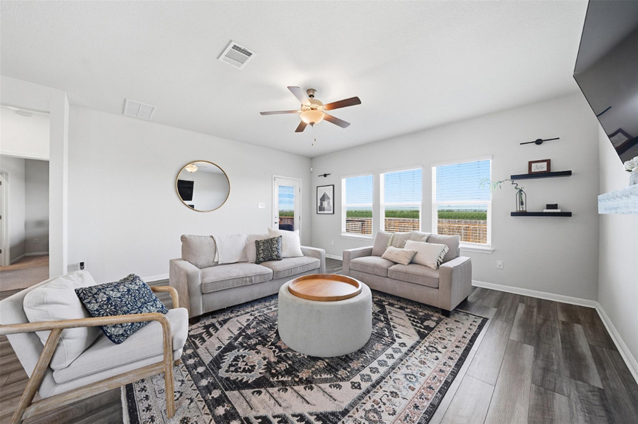 Single Family Residence