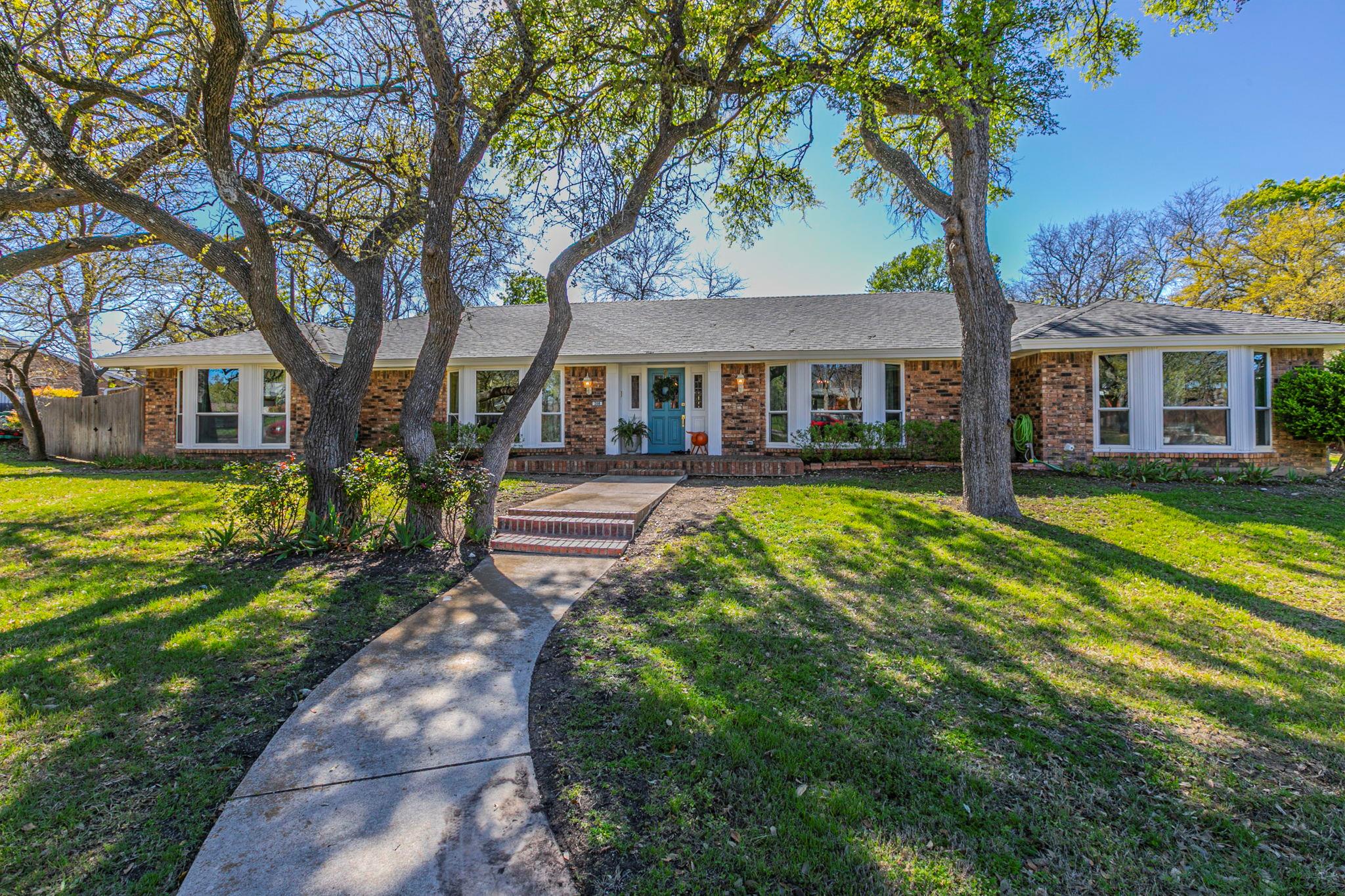 Single Family Residence