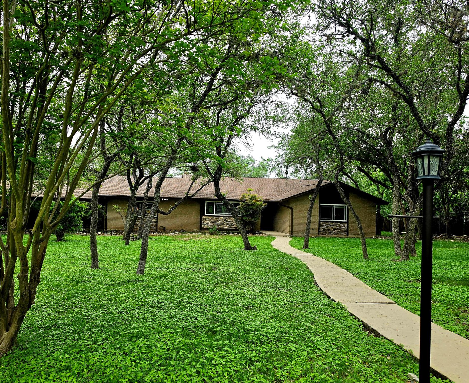 Single Family Residence