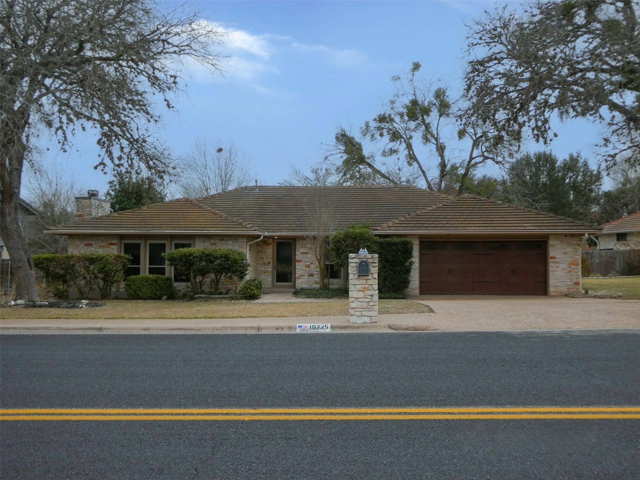 Single Family Residence