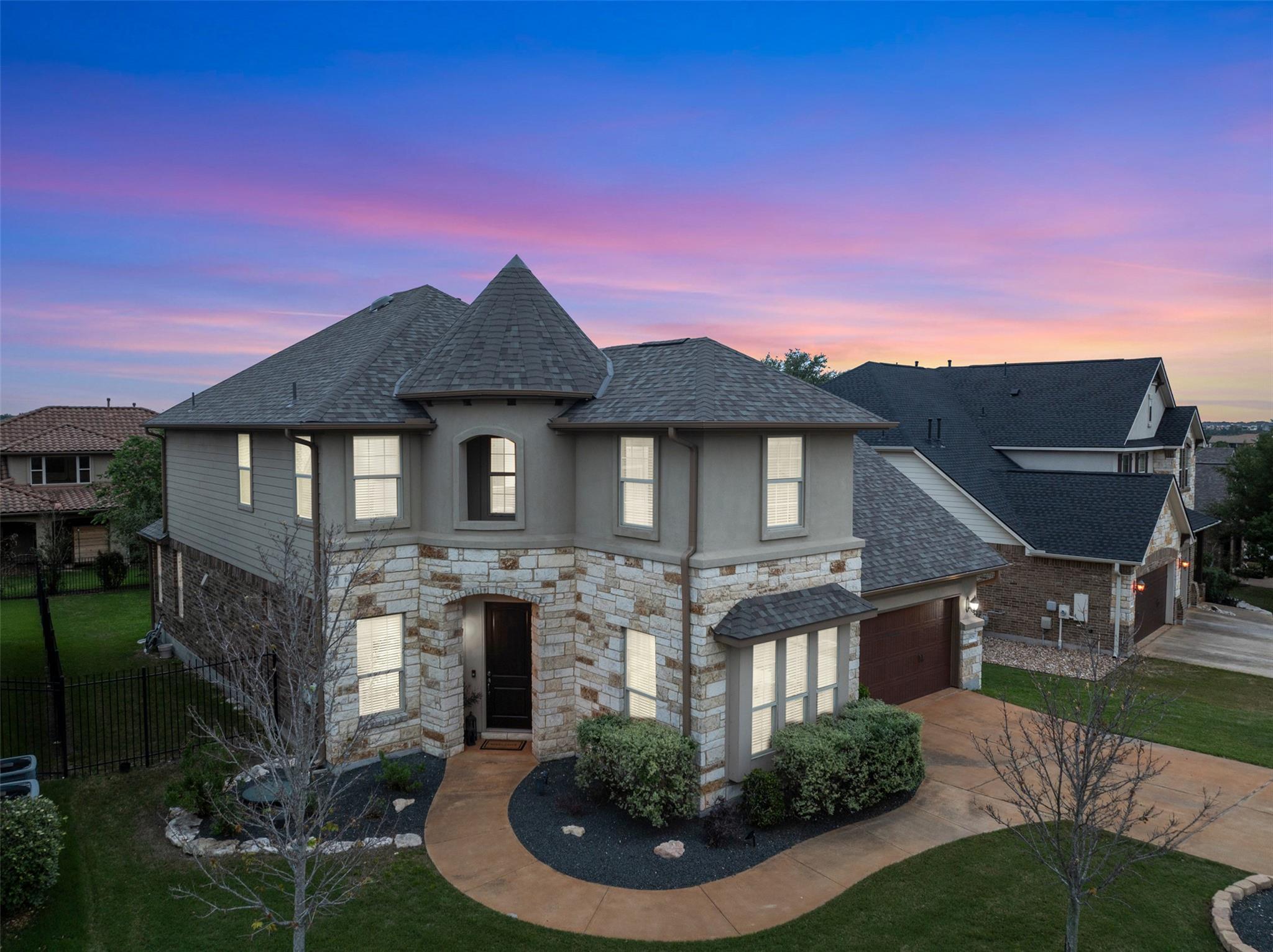 Single Family Residence