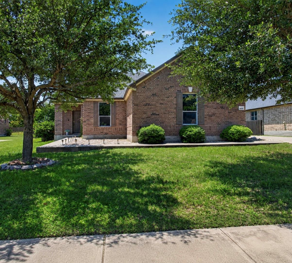 Single Family Residence