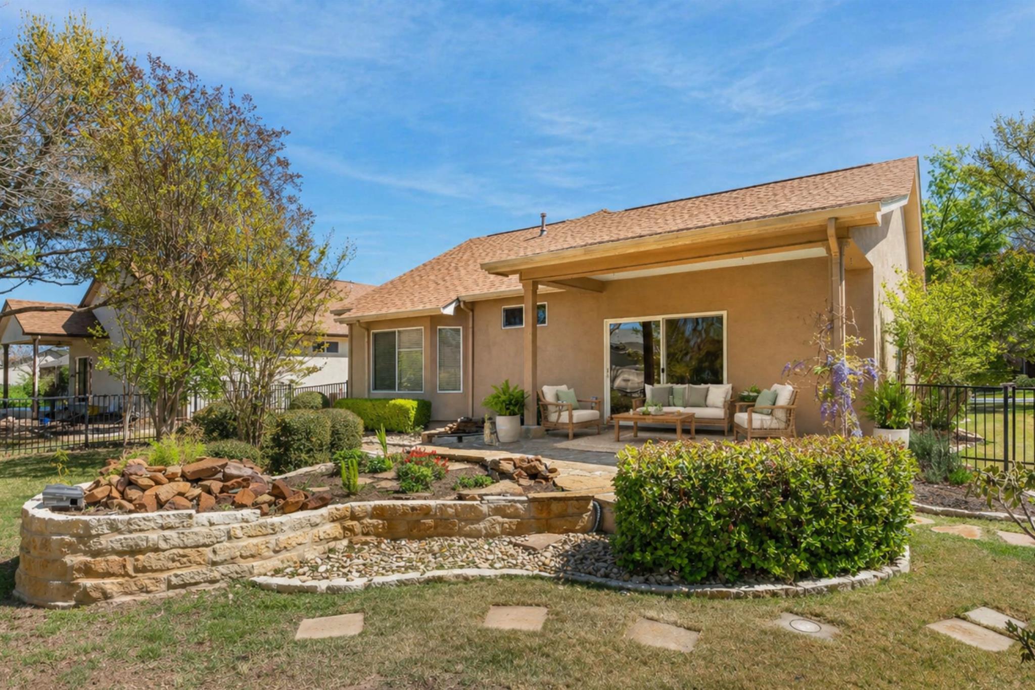 Single Family Residence