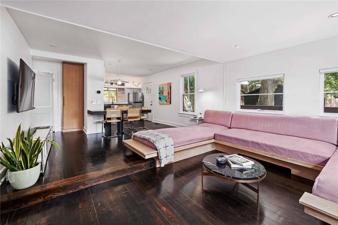 Single Family Residence