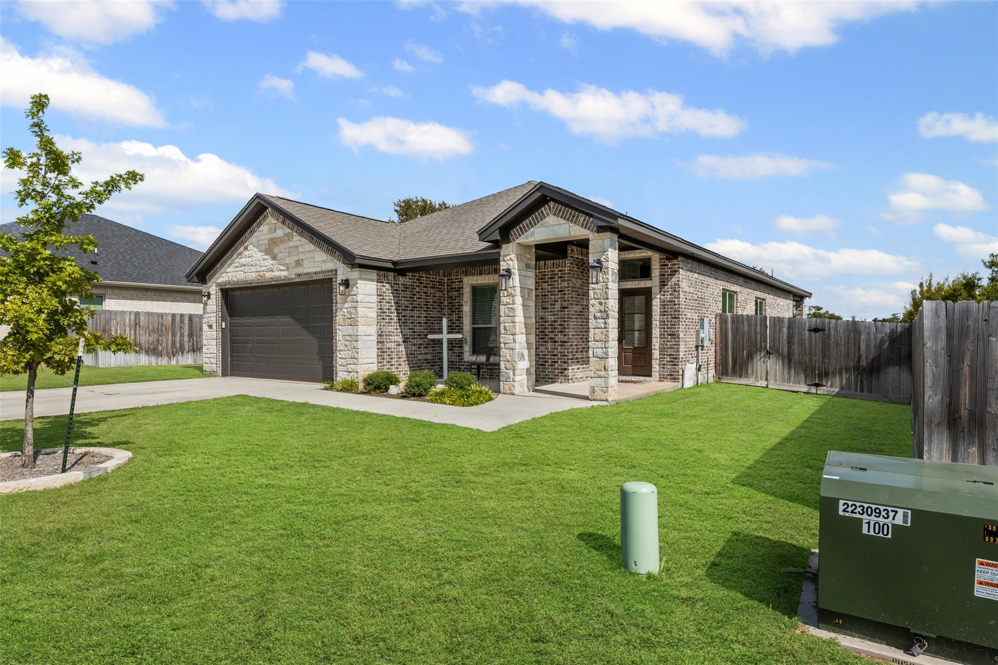 Single Family Residence