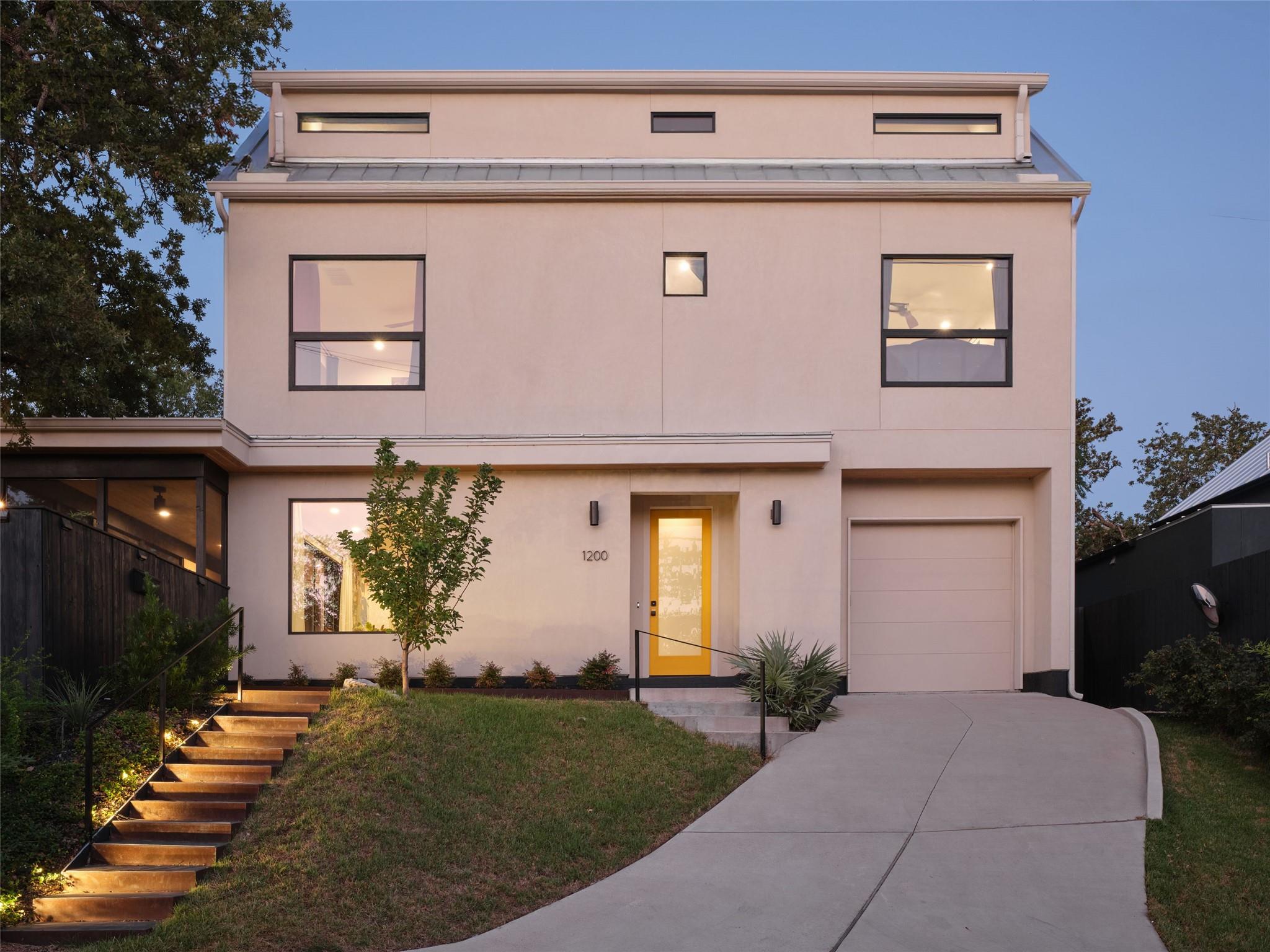 Single Family Residence