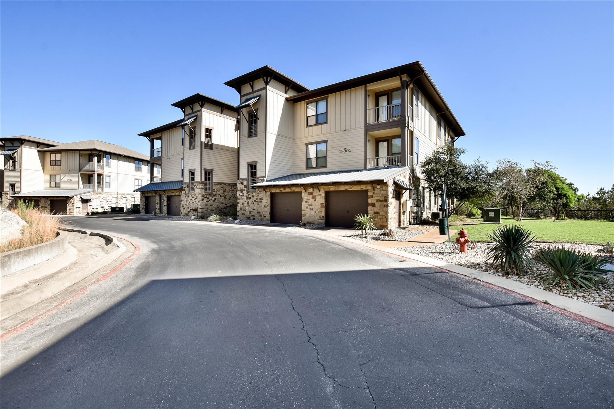 17800 Maritime Point