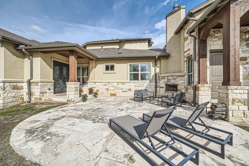 Single Family Residence