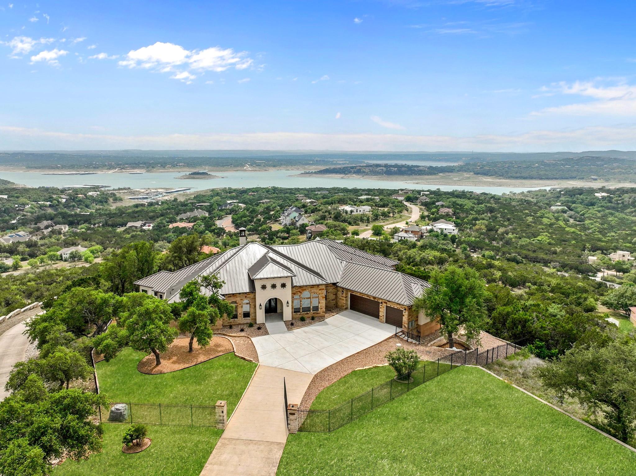 8295 Lime Creek