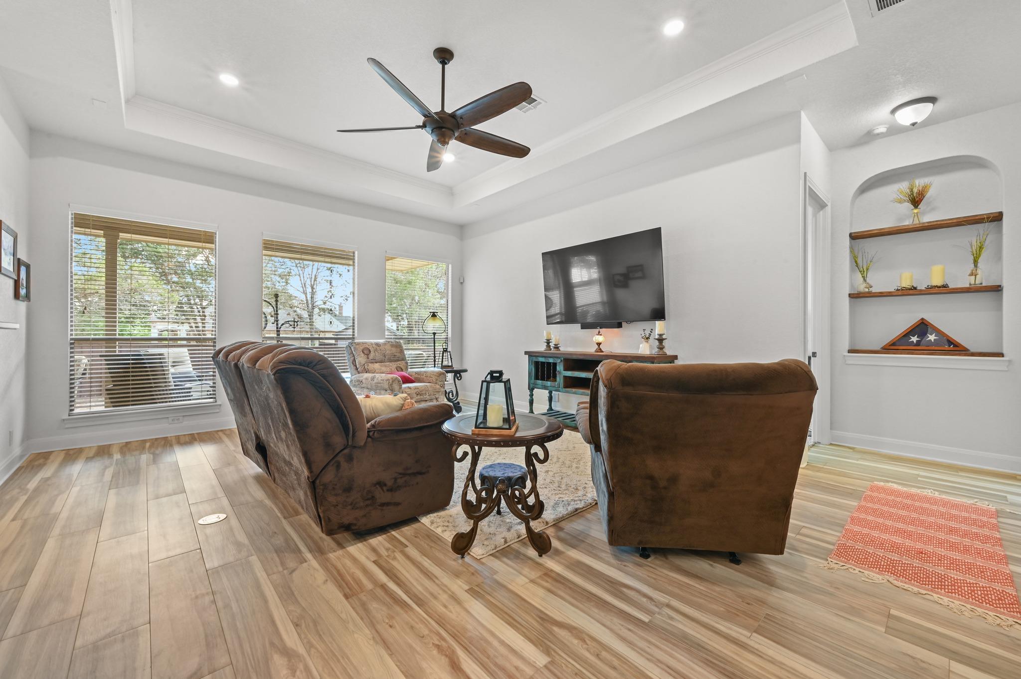 Single Family Residence