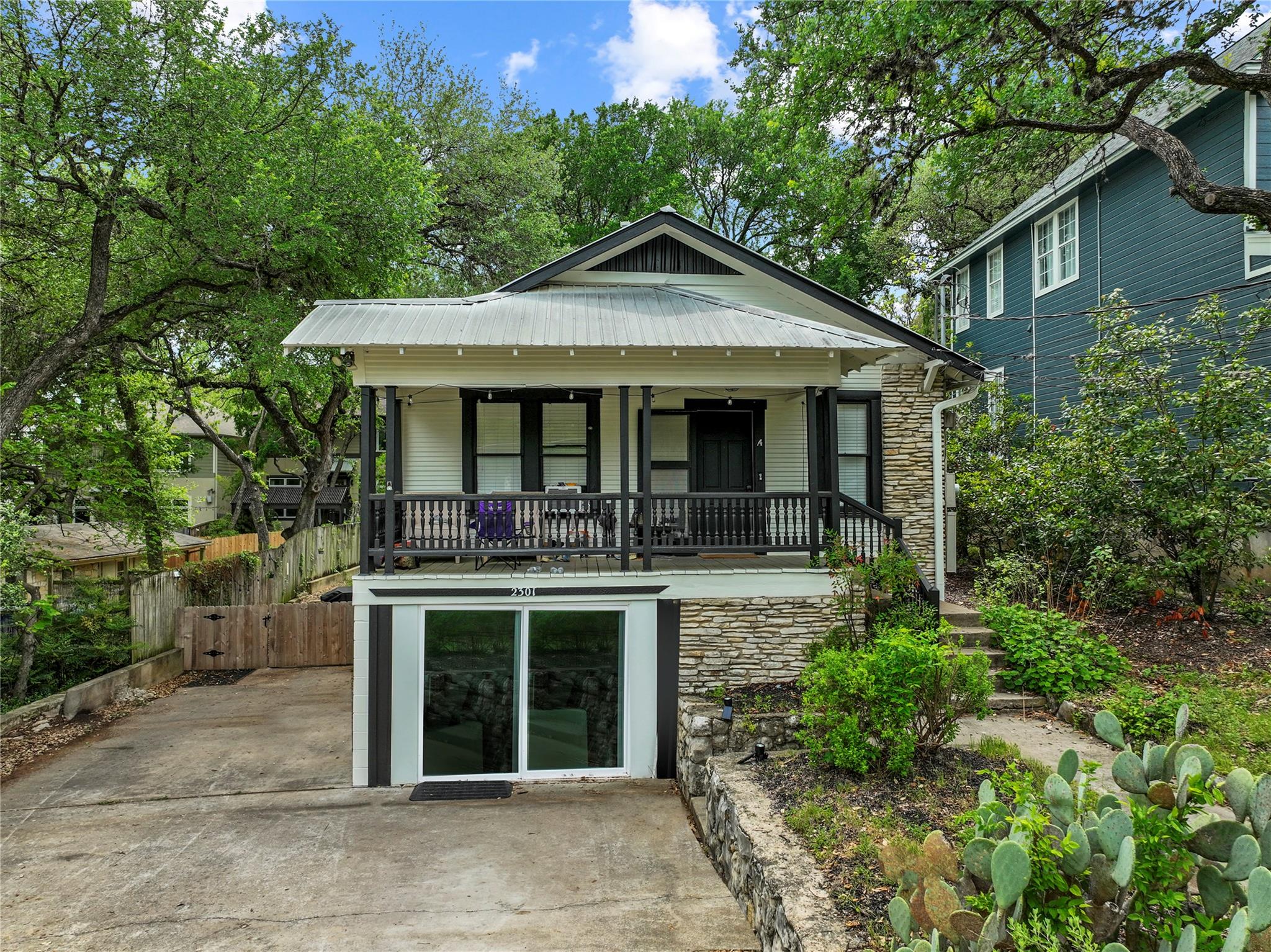 Single Family Residence