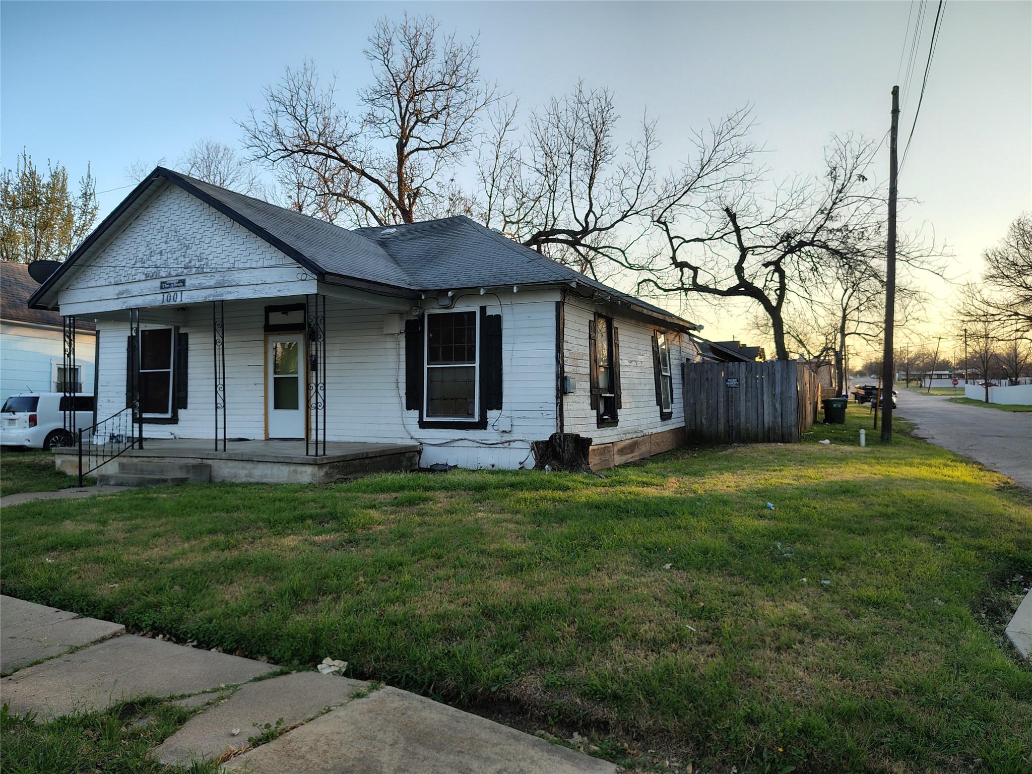 Single Family Residence