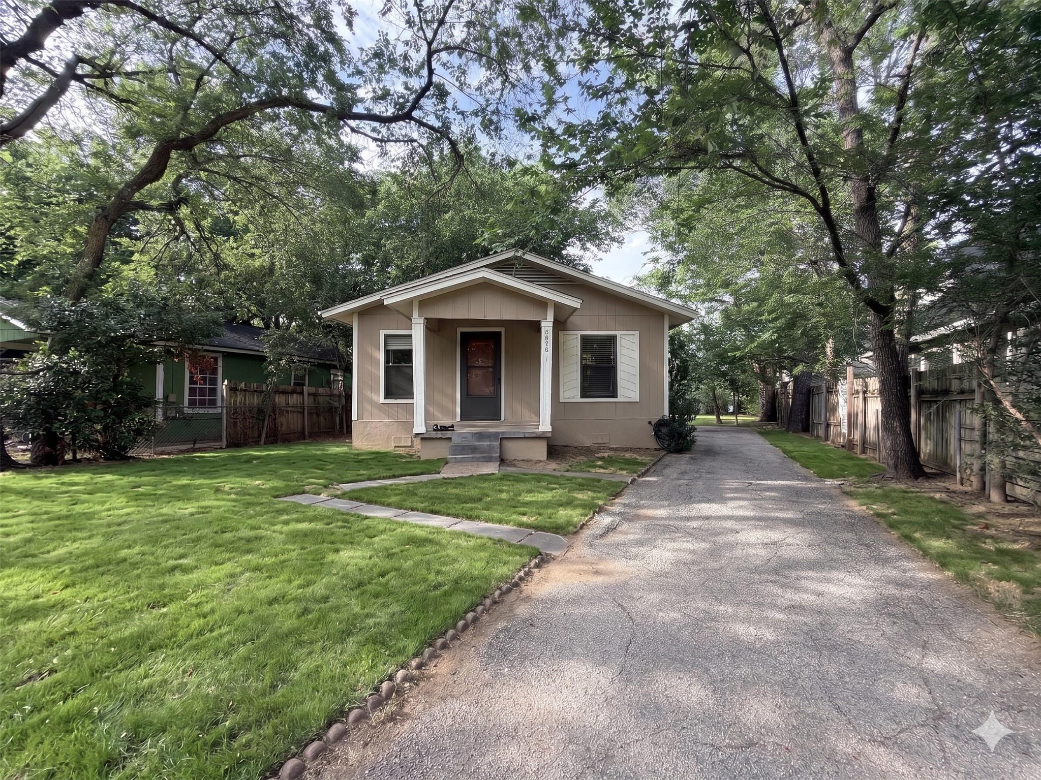 Single Family Residence