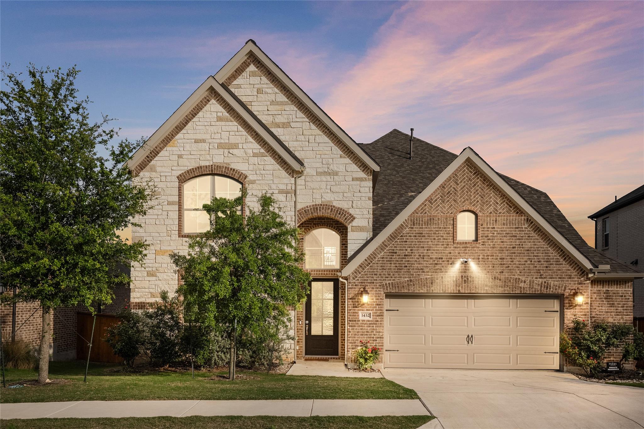 Single Family Residence