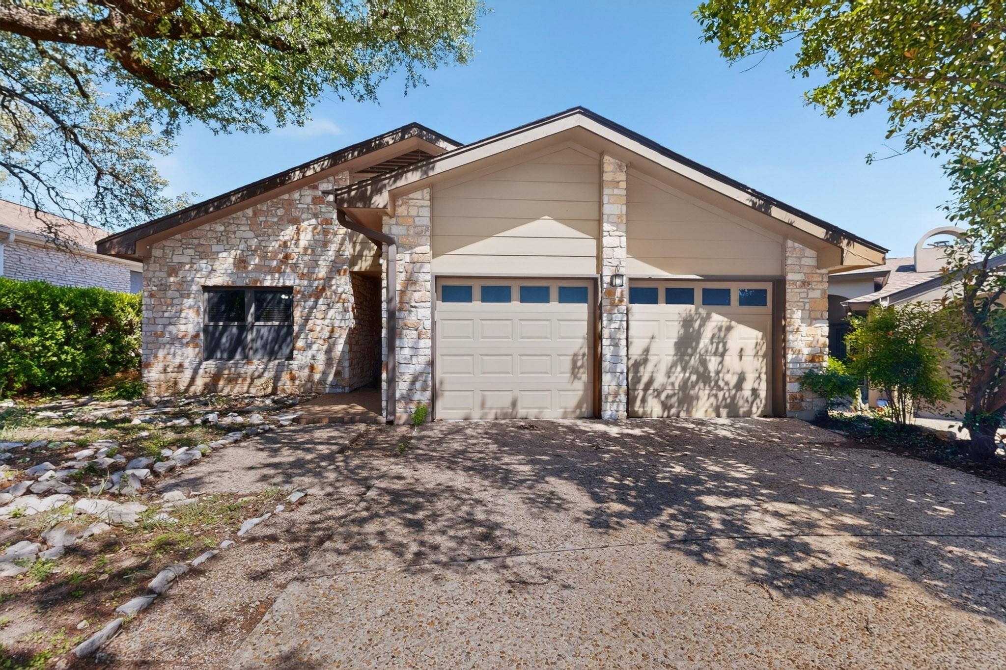 Single Family Residence