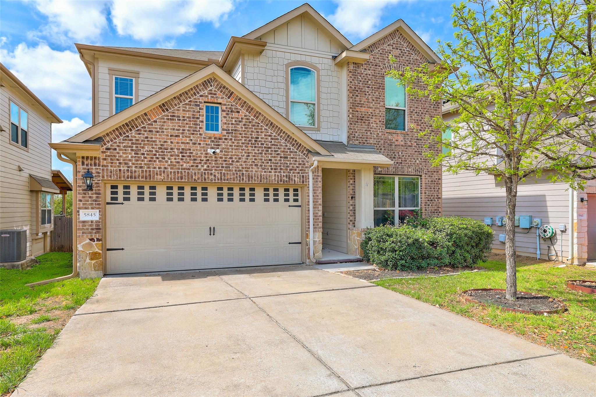 Single Family Residence