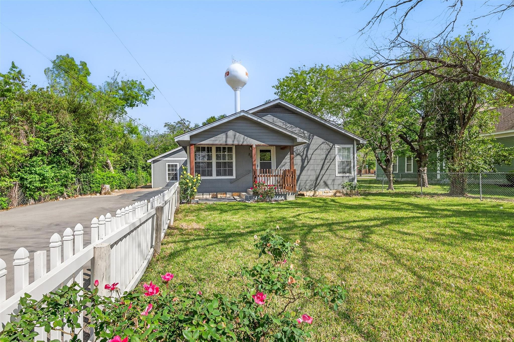 Single Family Residence