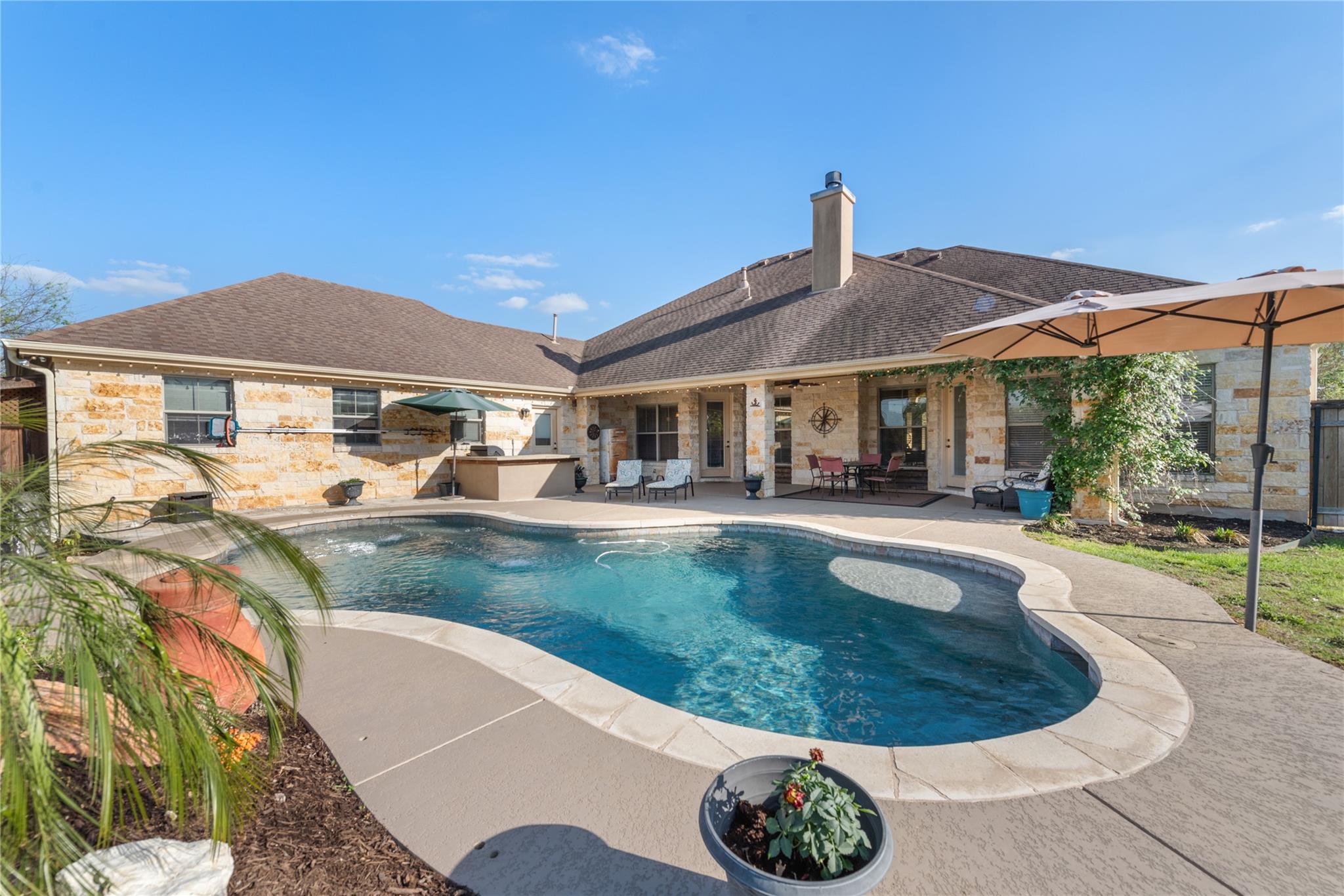 Single Family Residence