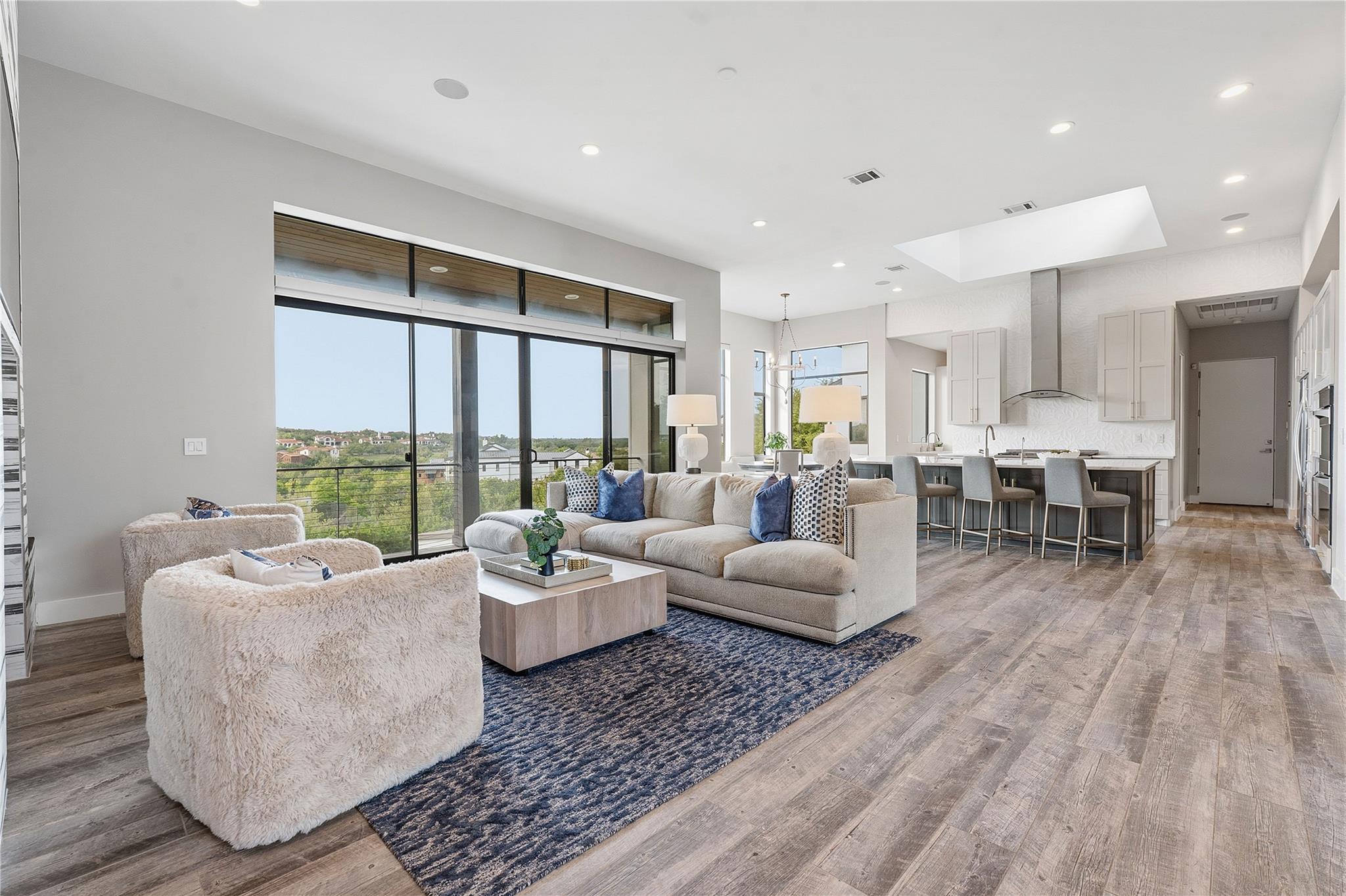 Single Family Residence