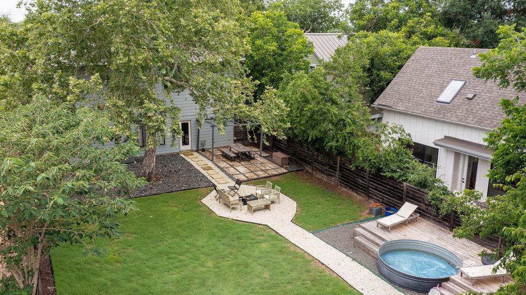 Single Family Residence