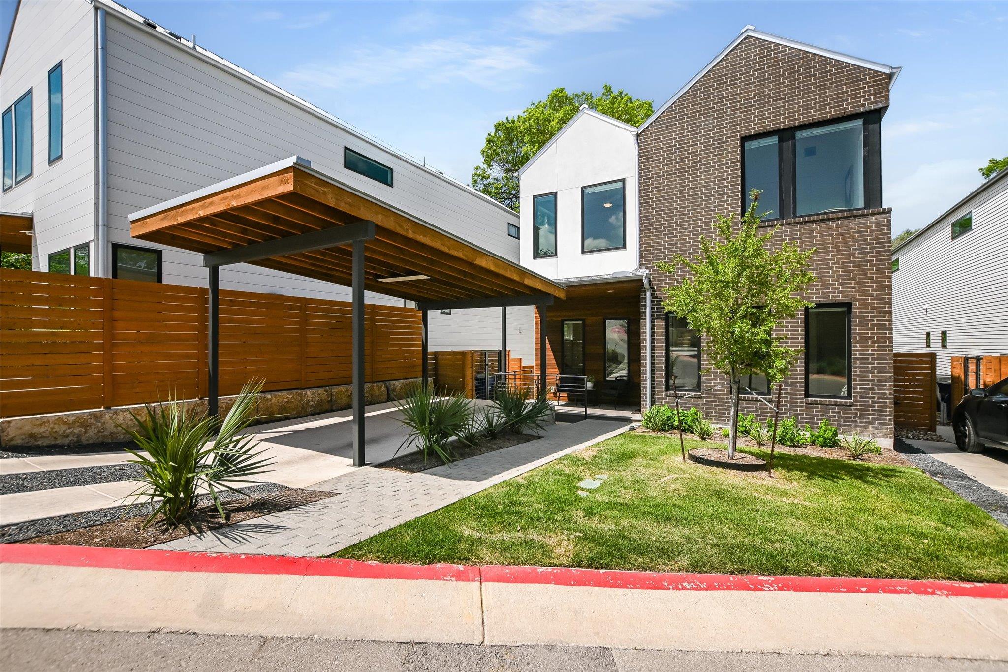 Single Family Residence