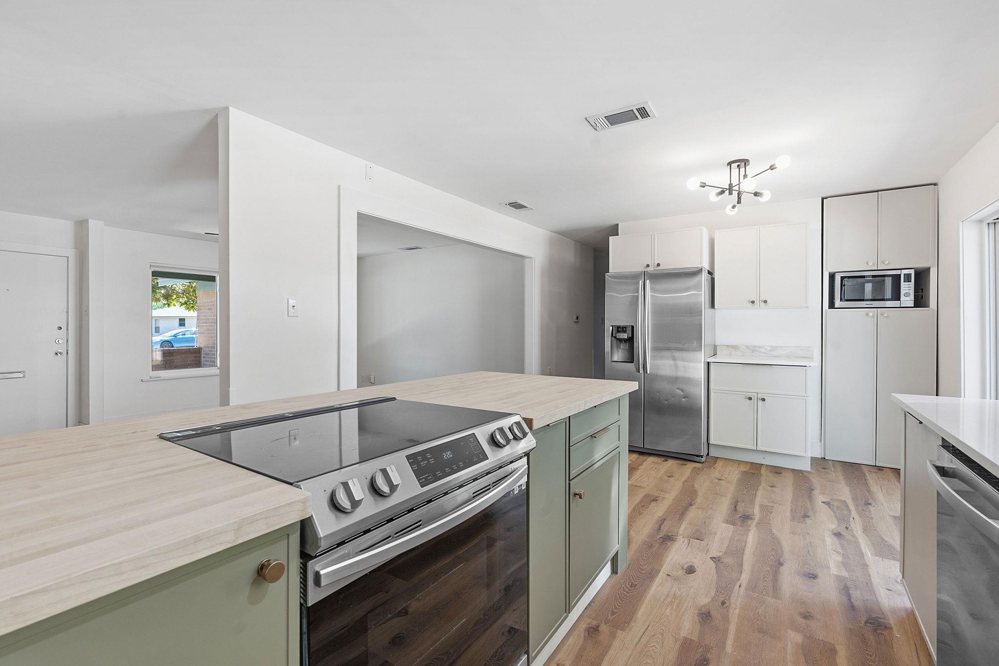 Single Family Residence