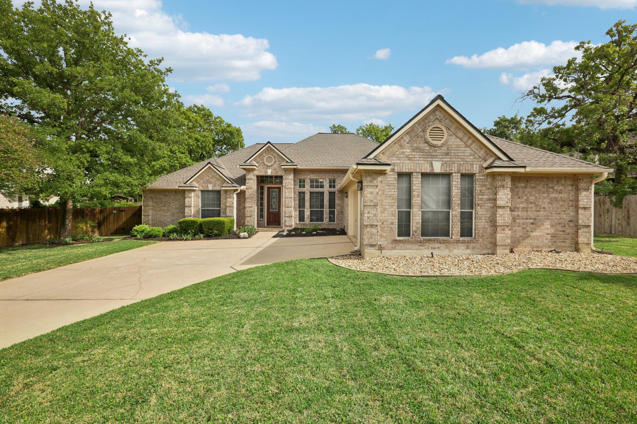 Single Family Residence