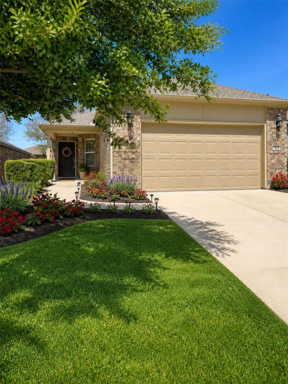Single Family Residence