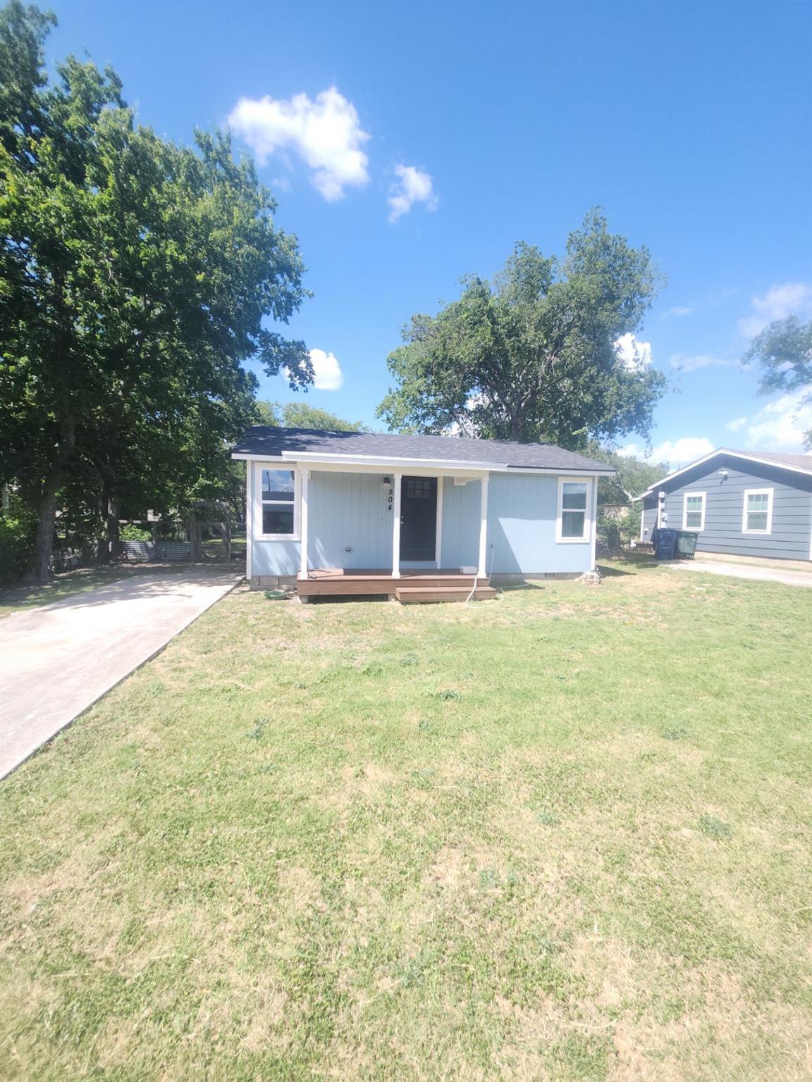 504 Avenue A