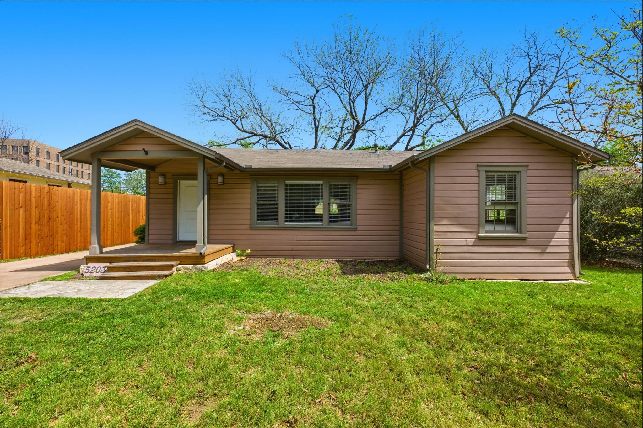 Single Family Residence