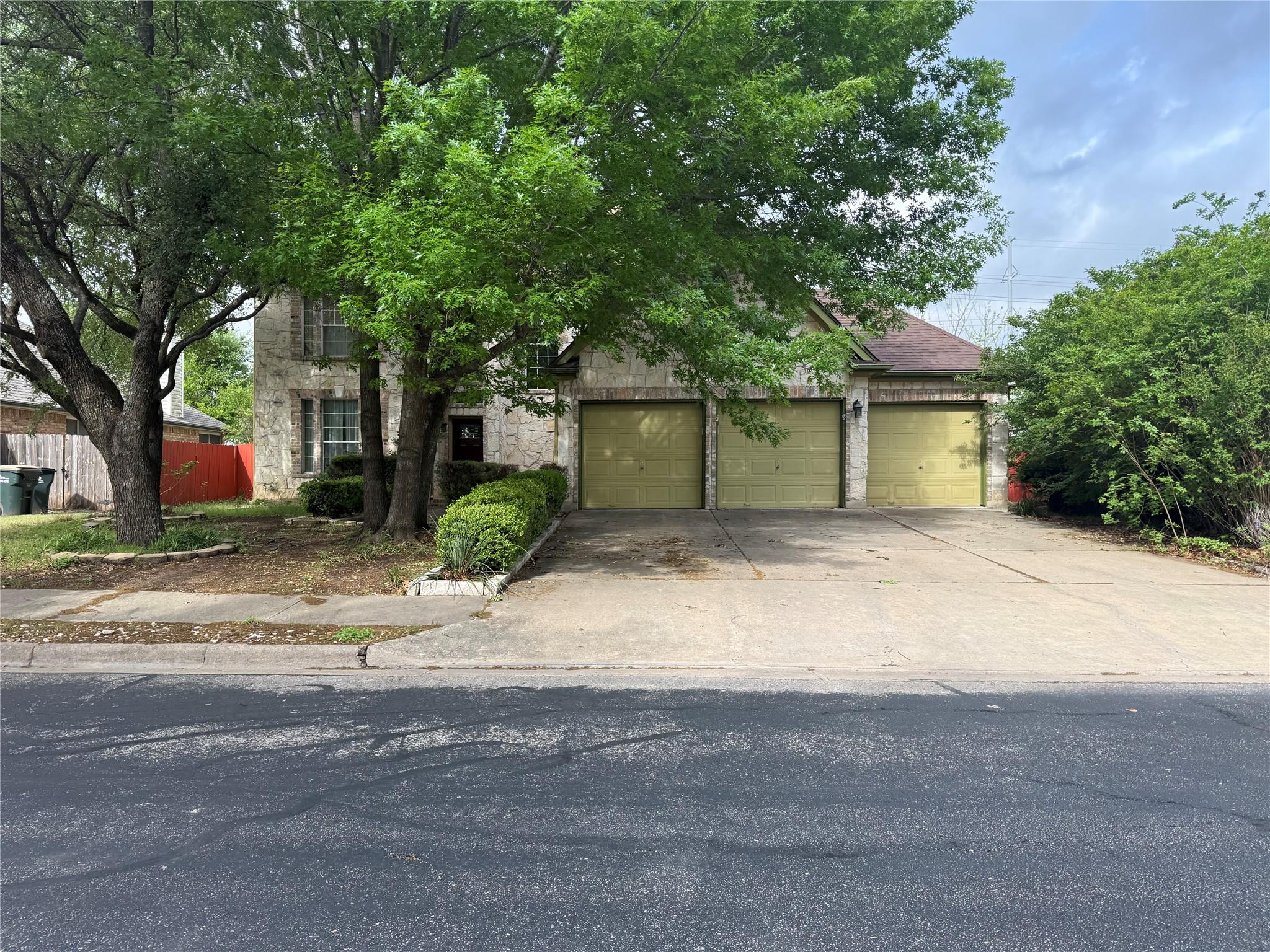 Single Family Residence