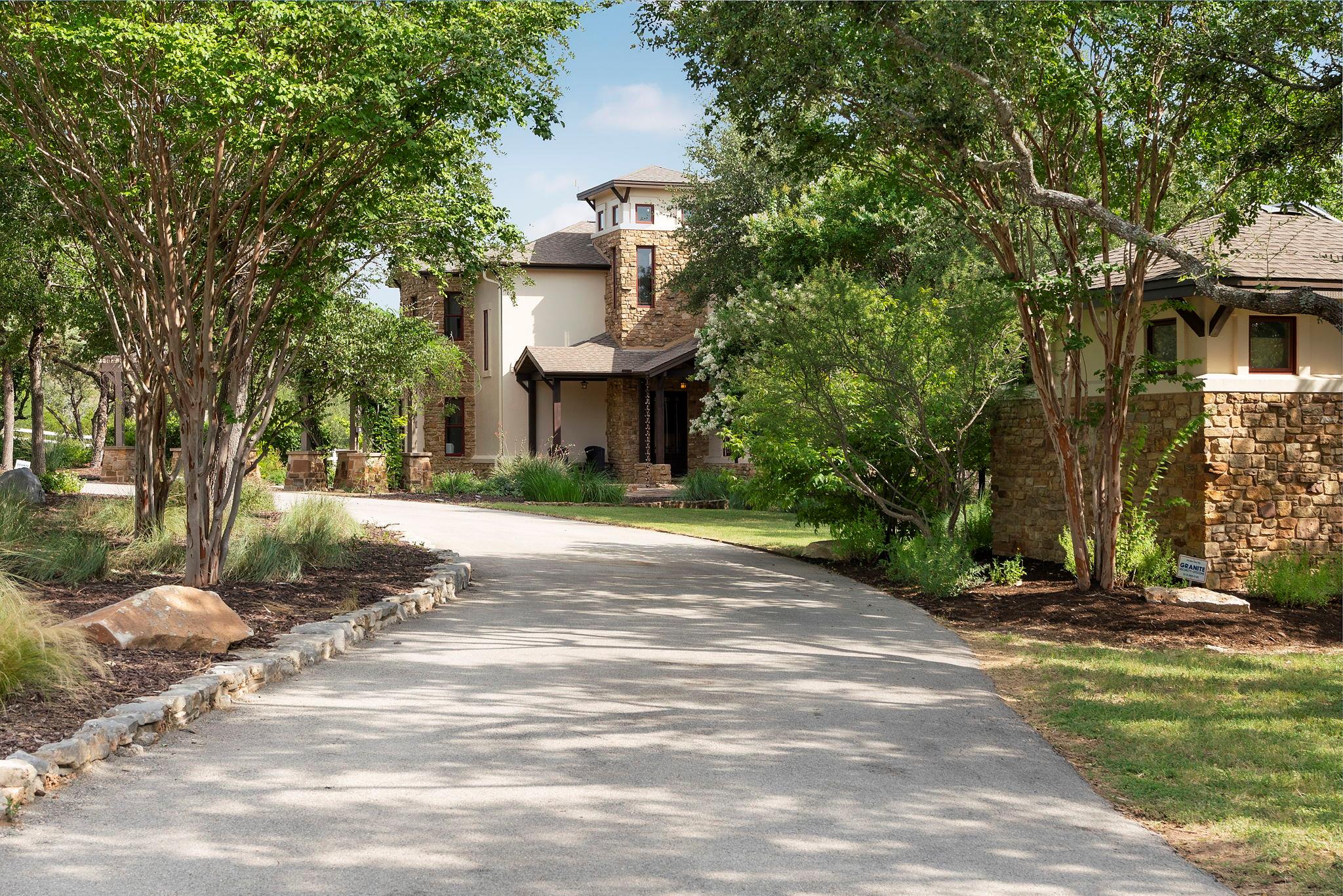 Single Family Residence